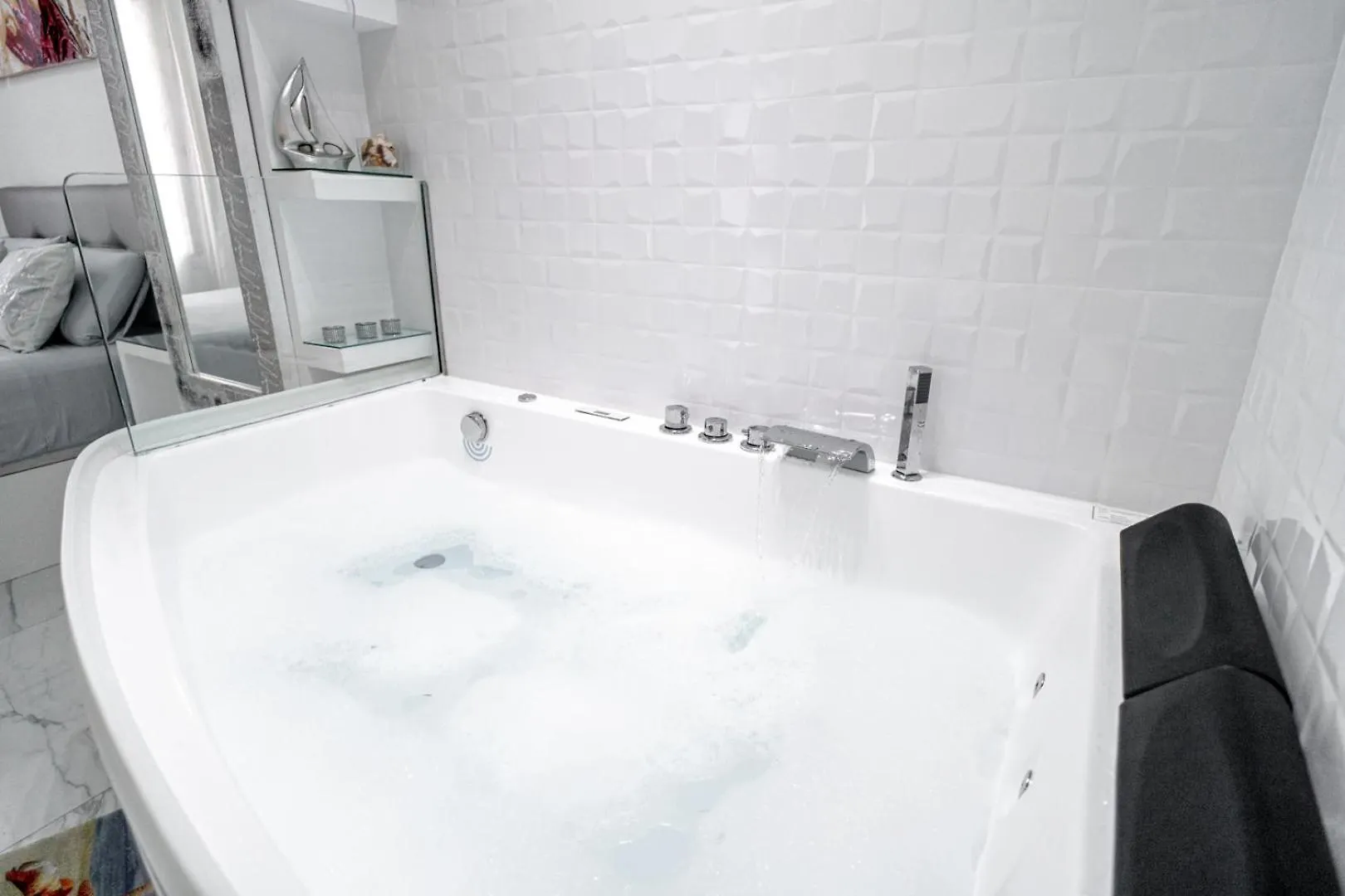 Gold Horizon Luxury Apartments Nerja Spain